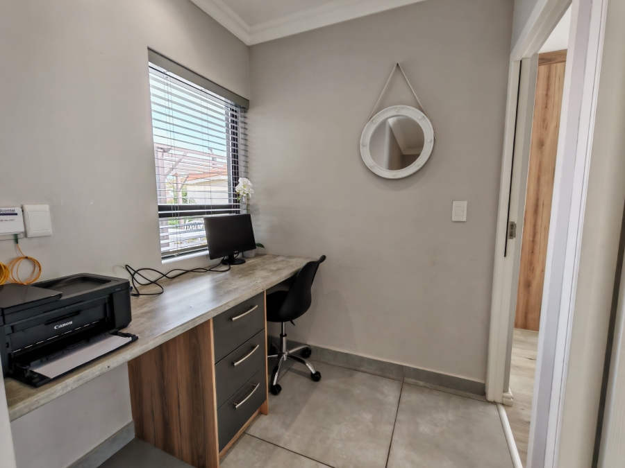 3 Bedroom Property for Sale in Langebaan Country Estate Western Cape